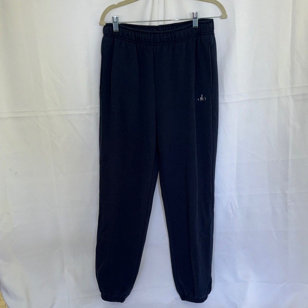 Alo Navy sweatpants